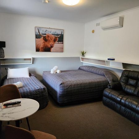 Calder Family Motel Бендиго Экстерьер фото