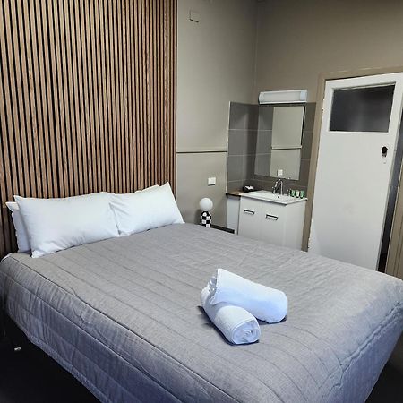 Calder Family Motel Бендиго Экстерьер фото